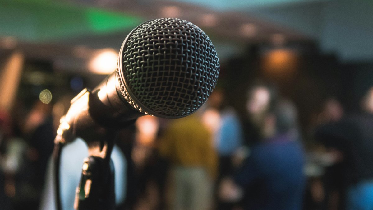 8 Proven Strategies to Attend Fintech Events for Free